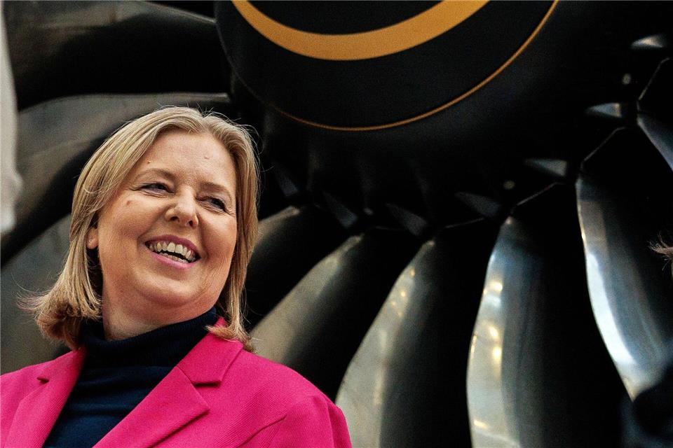 Arbeitsministerin Bärbel Bas (SPD) will Vermittlung in Betriebe mit Arbeitskräfte-Bedarf.Carsten Koall/dpa