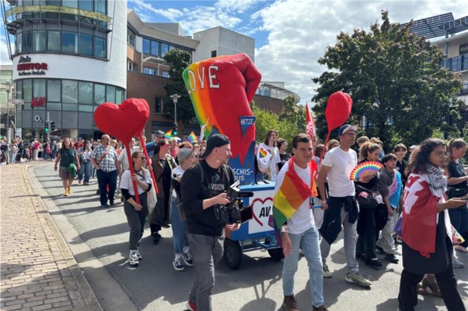 Archivbild: Beim ersten CSD in Bocholt setzten rund 900 Besucher ein Zeichen der Toleranz.