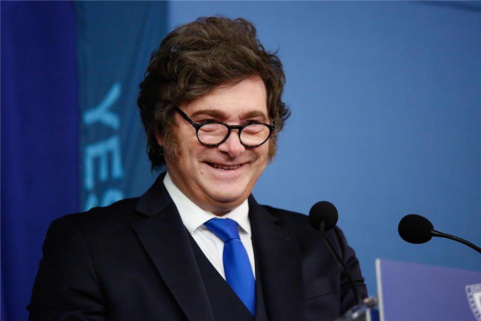 Argentiniens Präsident Javier Milei wird das WM-Finale gegen Spanien aus Aberglauben nicht im Stadion verfolgen. (Archivbild)Kena Betancur/AP/dpa
