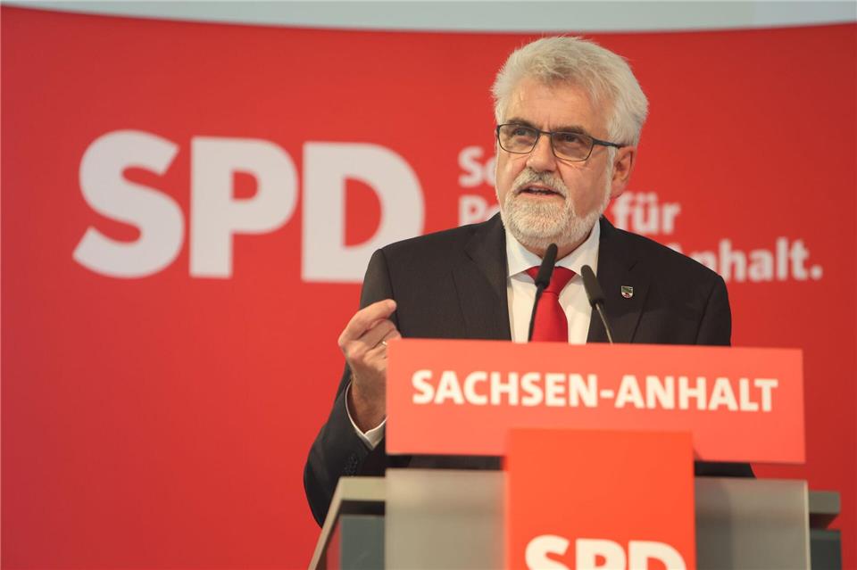 Armin Willingmann will weiter Verantwortung in Sachsen-Anhalt übernehmen. Matthias Bein/dpa
