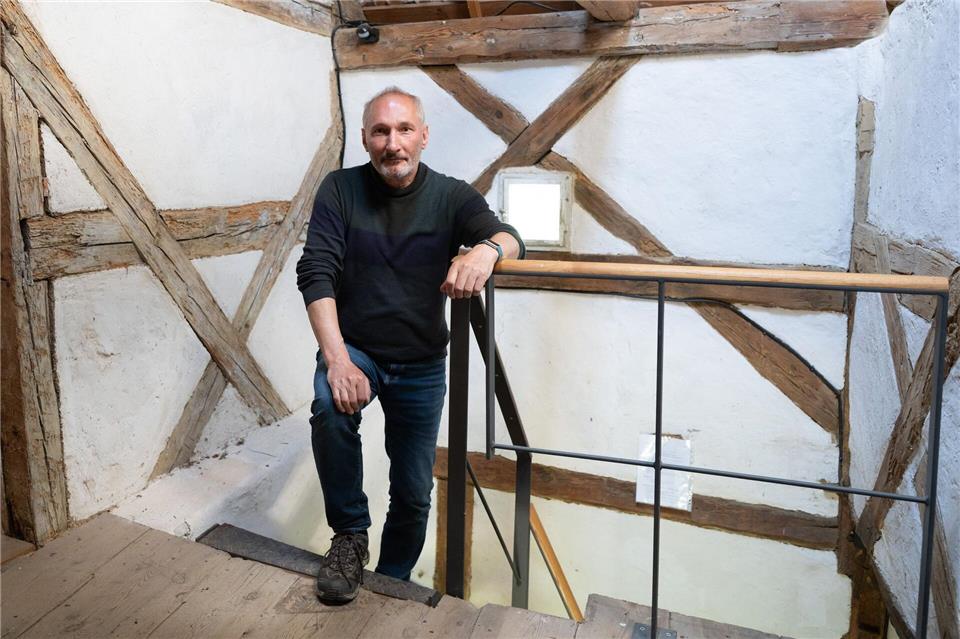 Arnd Matthes liebt Umgebindehäuser - und wohnt selbst in einem. (Archivbild)Sebastian Kahnert/dpa