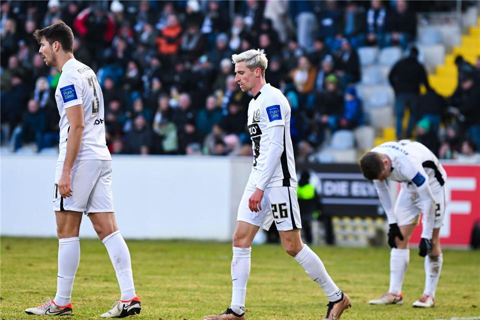 Arne Sicker (M) spielt künftig bei Arminia Bielefeld. (Archivbild) Silas Schueller/DeFodi Images/dpa