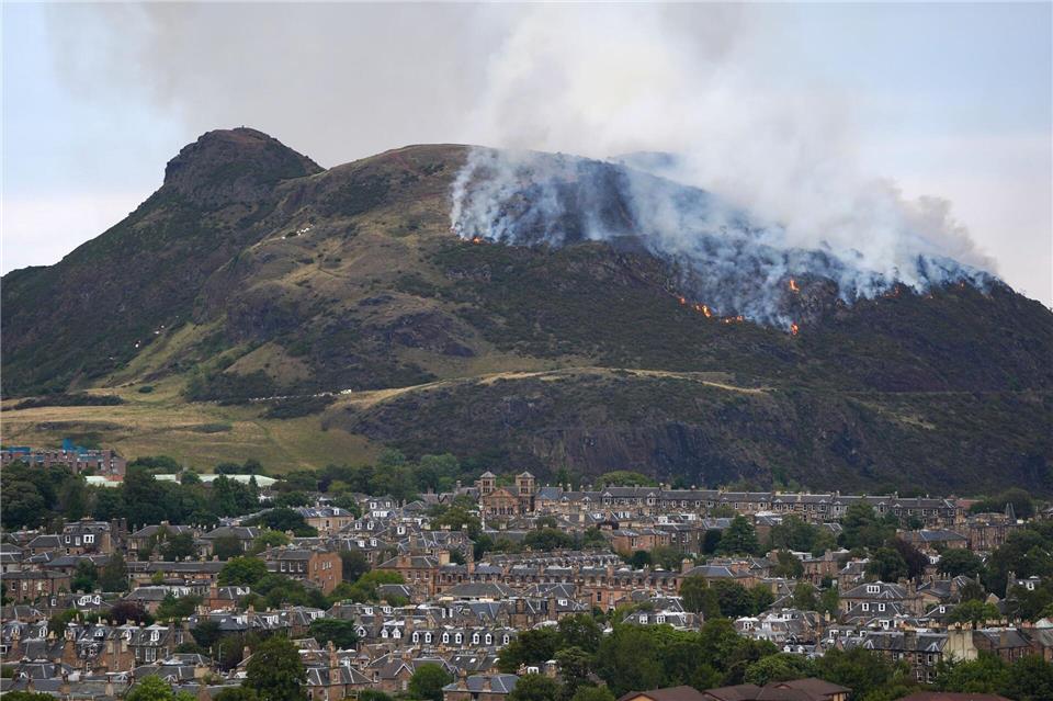 Arthur’s Seat ist ein Wahrzeichen Edinburghs.Jane Barlow/PA Wire/dpa