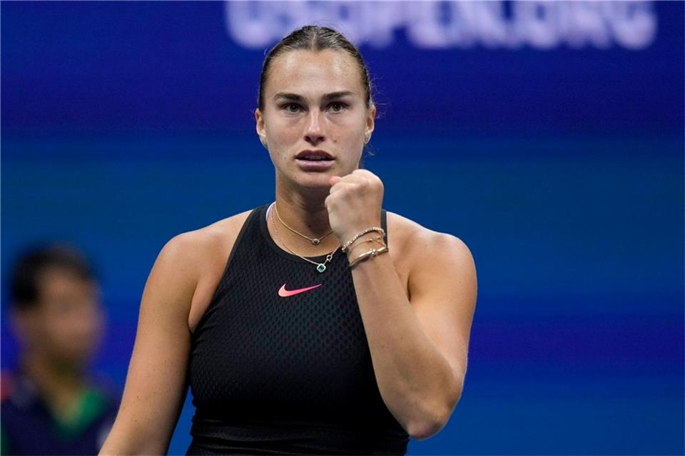 Aryna Sabalenka darf jubeln: Wie vor einem Jahr steht sie im US-Open-Finale.