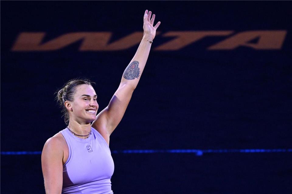 Aryna Sabalenka fehlen noch zwei Siege zum ersten Titelgewinn in Stuttgart.Marijan Murat/dpa