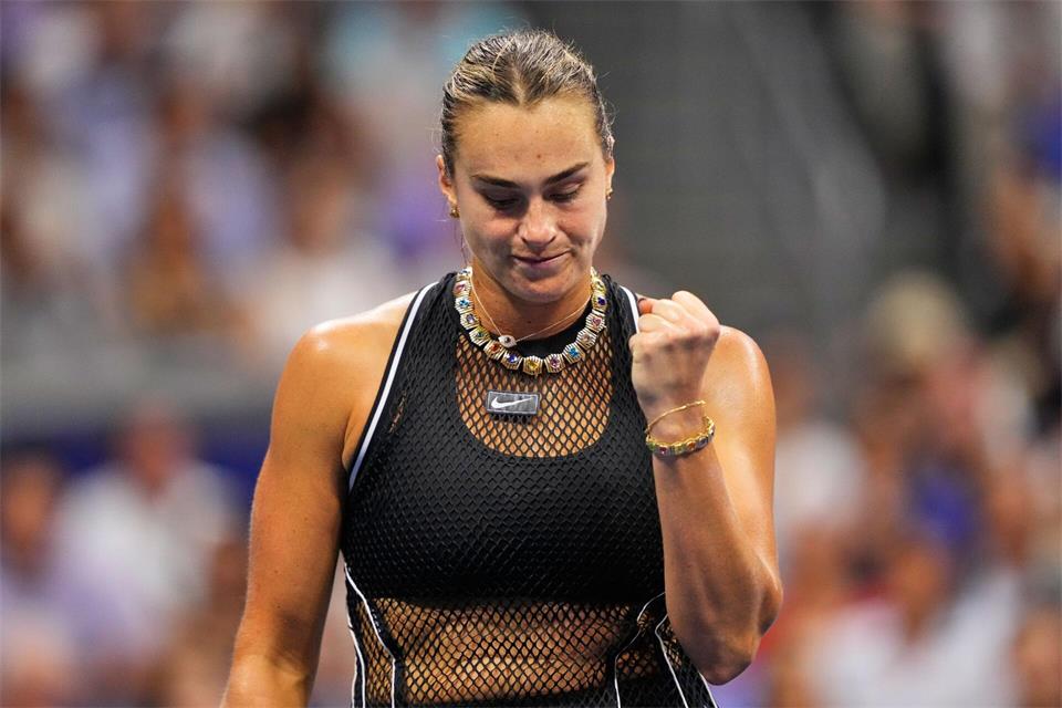 Aryna Sabalenka steht zum vierten Mal in Serie im US-Open-Finale. Yuki Iwamura/AP/dpa