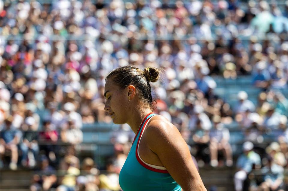 Aryna Sabalenka verkürzt in Wimbledon ihre Zeit für die Medien - es ist ein erneutes Zeichen des Protests. (Archivbild)Hannes Albert/dpa