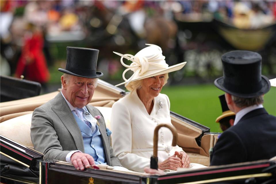 Ascot gilt als berühmtestes Pferderennen.Alastair Grant/AP/dpa