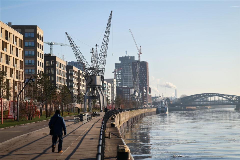 Atlantische Meeresluft bringt im Wochenverlauf milde Temperaturen nach Norddeutschland. (Archivbild)Christian Charisius/dpa
