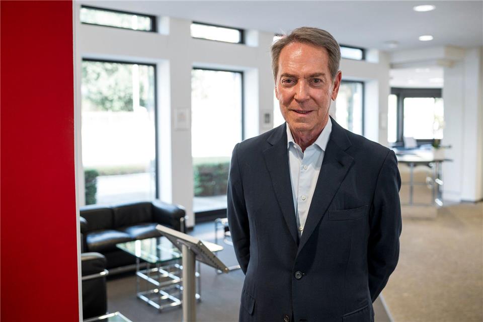Attacke auf Gavel und die Bayern: Unternehmer Stoschek. (Archivbild)Daniel Vogl/dpa