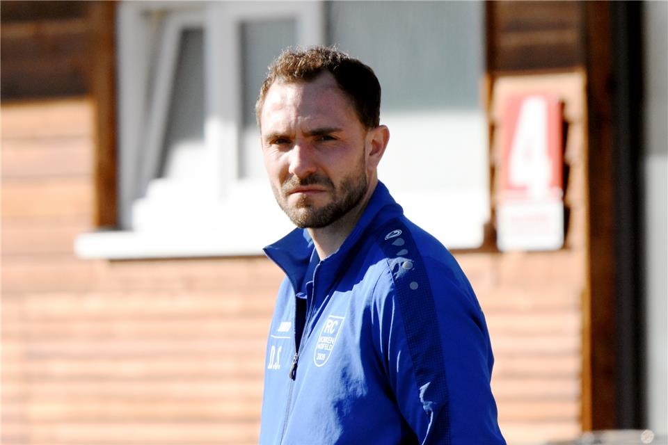 Auch Dennis Seeger, Trainer des RC Borken-Hoxfeld, kann ab sofort Testspiele fest in den Saison-Vorbereitungsplan seines Bezirksligisten aufnehmen.