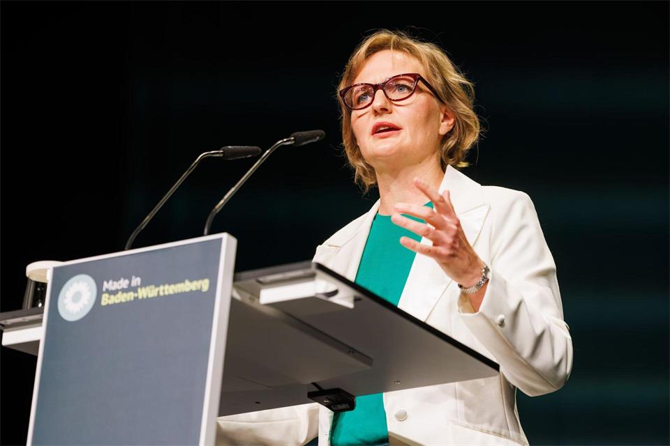 Auch Grünen-Chefin Brantner sprach bei dem Parteitag in Offenburg.Philipp von Ditfurth/dpa