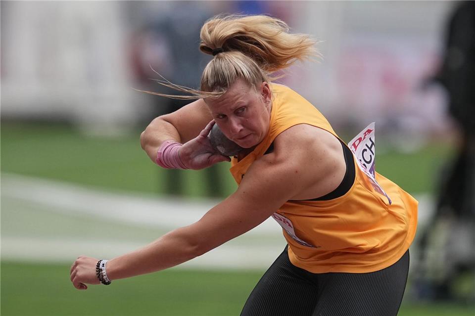 Olympiasiegerin Ogunleye löst locker das Final-Ticket Auch Katharina Maisch qualifizierte sich für den Endkampf.Michael Kappeler/dpa