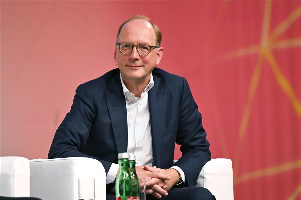 Auch Netcologne-Chef Timo von Lepel sind die Millionen DSL-Anschlüsse in Deutschland ein Dorn im Auge.Wolf von Dewitz/dpa