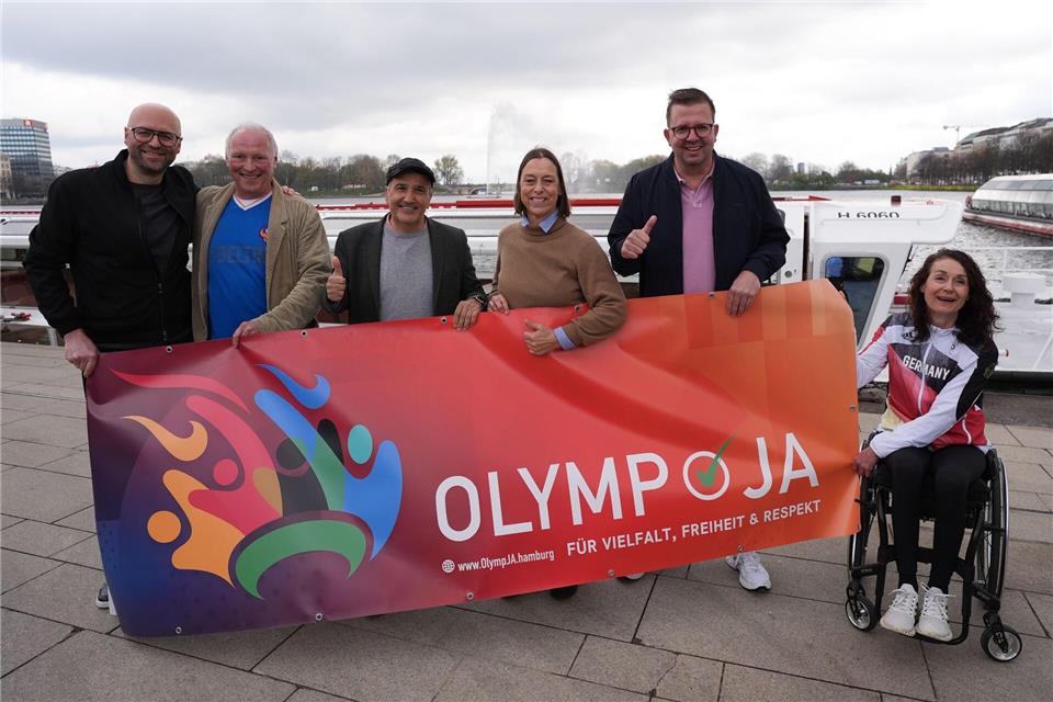Auch Sylvia Pille-Steppat (rechts), Pararuderin, schloss sich der Initiative an.Marcus Brandt/dpa