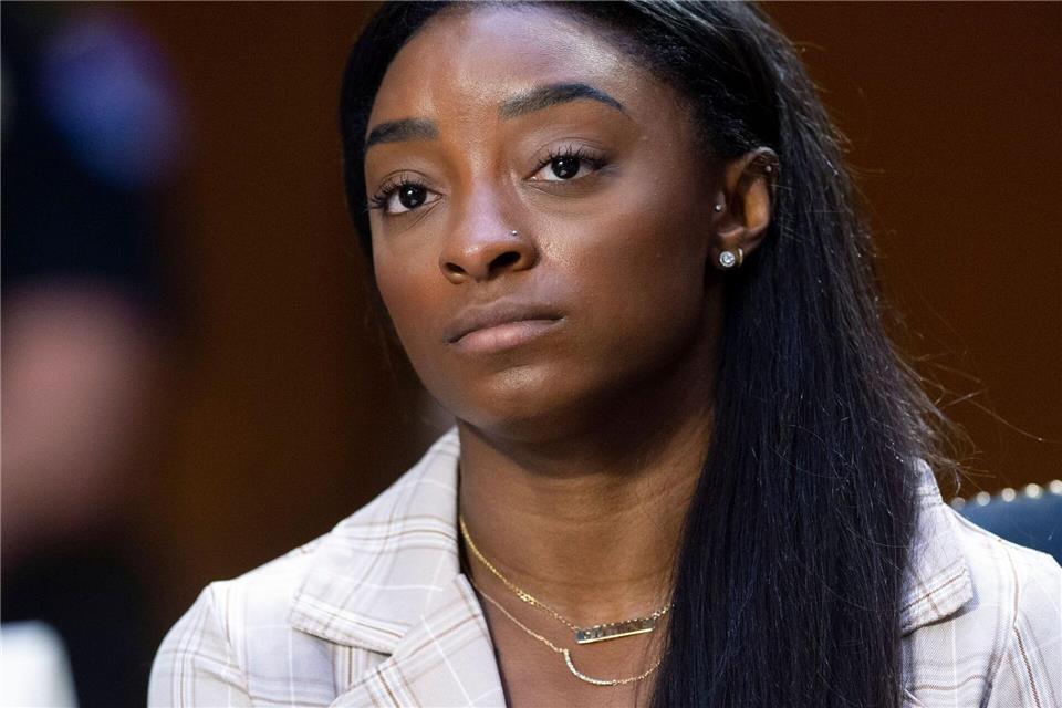 Auch Turnerin Simone Biles hat Missbrauch durch den früheren US-Teamarzt Larry Nassar ertragen müssen.Saul Loeb/Pool AFP/AP/dpa