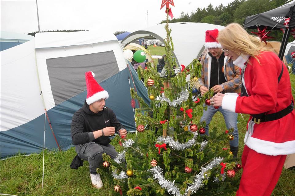 Auch Weihnachtsstimmung ist auf dem Festival möglich.Thomas Frey/dpa