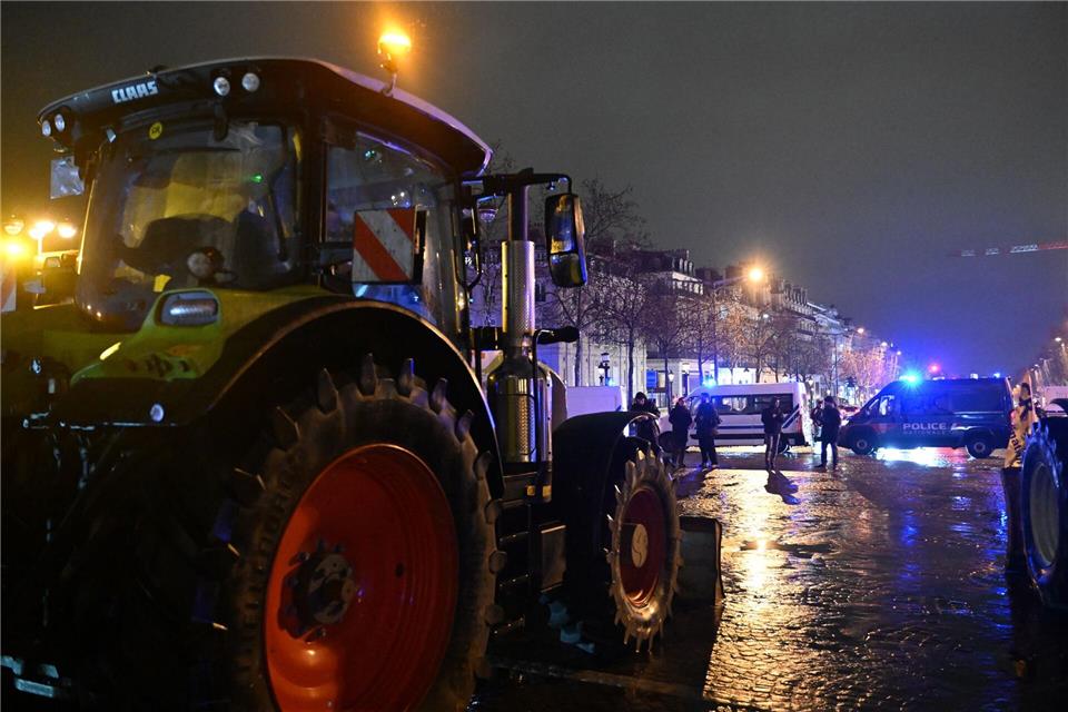 Auch an der Grenze zwischen Frankreich und Belgien protestierten Landwirte gegen den Mercosur-Handelsdeal.Emma Da Silva/AP/dpa