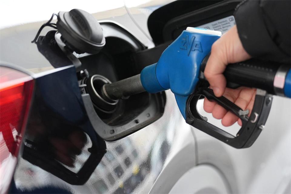 Auch andere Energiearten wurden deutlich teurer. (Symbolbild)Marcus Brandt/dpa