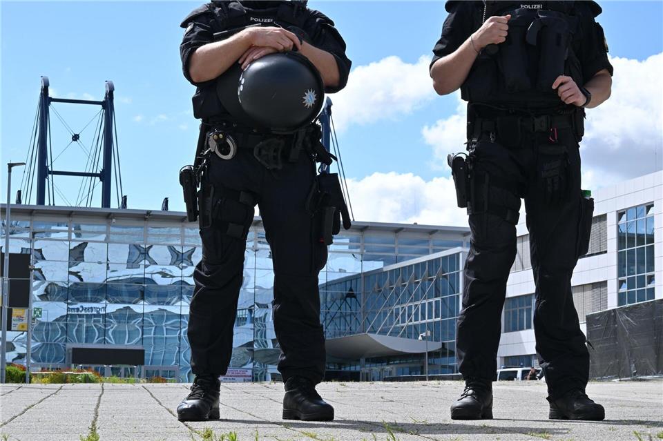 Auch das THW wird am Wochenende im Einsatz sein. Martin Schutt/dpa