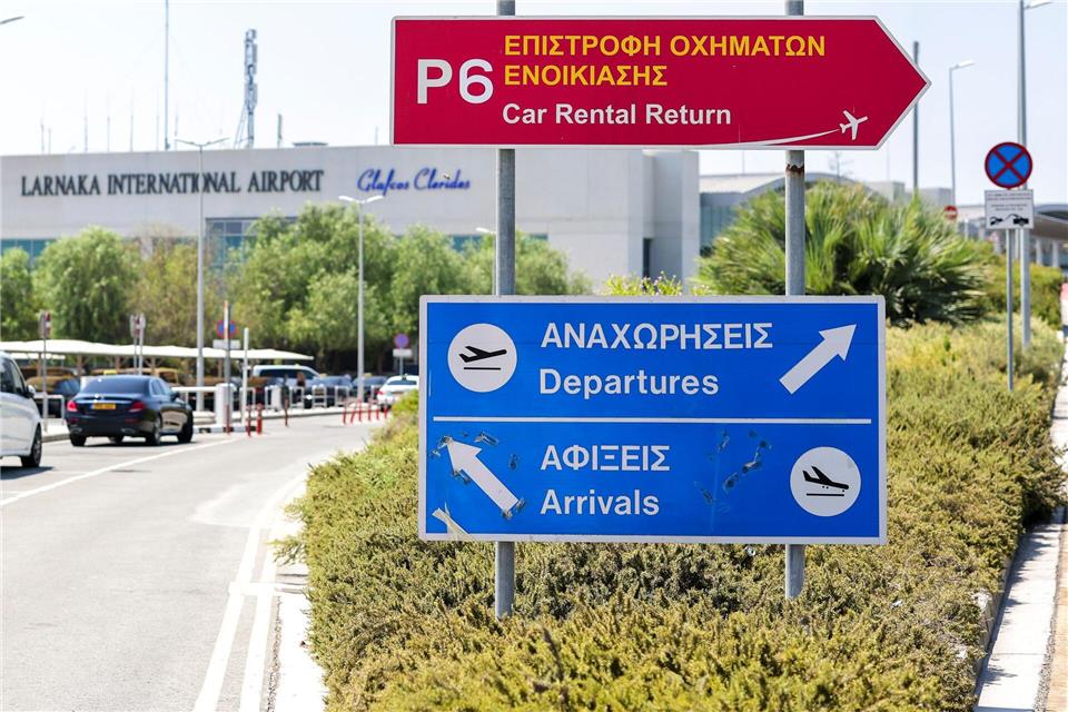 Zypern: Streik stört Flugverkehr – über 50 Flüge betroffen Auch der Flughafen Larnaka ist vom Streik betroffen. (Archivbild)Christoph Reichwein/dpa