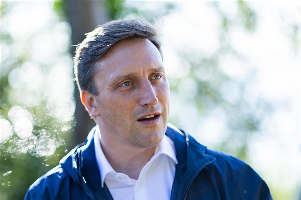 Auch der neue Verkehrsminister habe ein „Herz für die Niedersachsen“, ist sich CDU-Chef Lechner sicher. (Archivbild)Michael Matthey/dpa