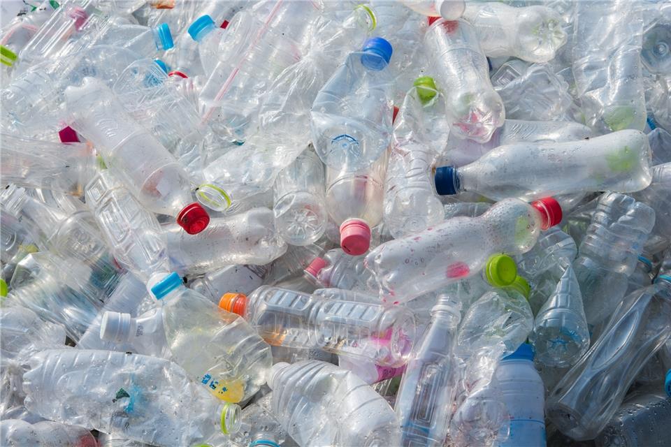 Auch die Abholung von Plastikabfall ist in der Vereinbarung geregelt.