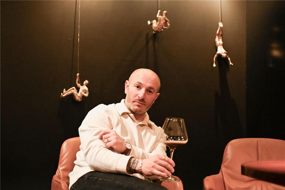 Auch die Bar Glasweise in Mitte ist bei der Cocktail Week dabei. Marco Gianni ist hier der Chef.Jens Kalaene/dpa