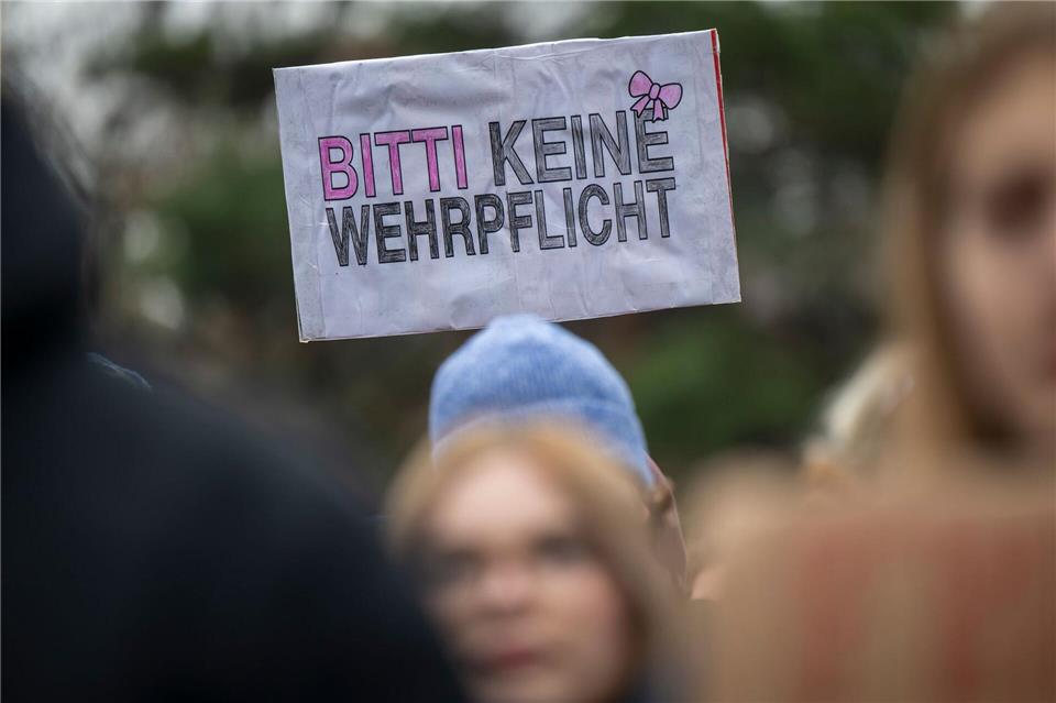 Auch in NRW wird in zahlreichen Städten gestreikt. (Archivbild)Peter Kneffel/dpa