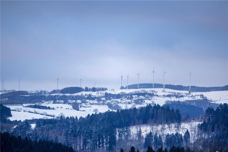 Auch in den kommenden Tagen gibt es in Nordrhein-Westfalen niedrige Temperaturen. Thomas Banneyer/dpa