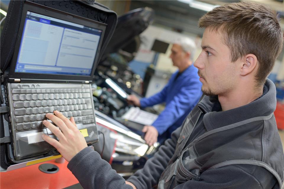 Auch in der Region werden zunehmend Fachkräfte wie Techniker gesucht. 