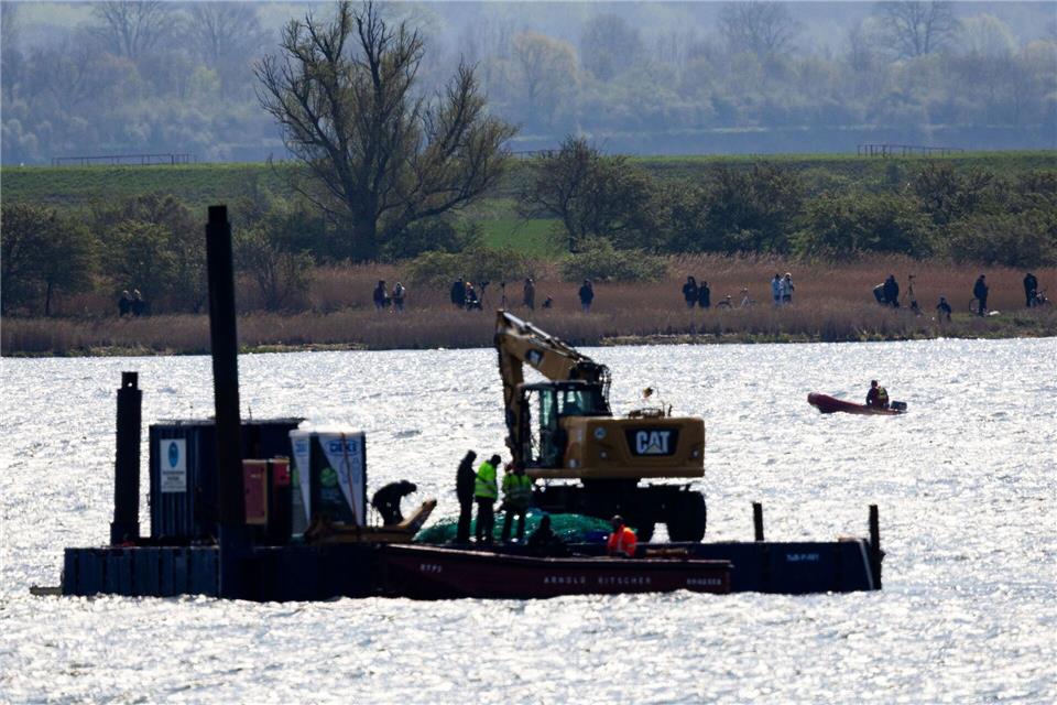 Auch schweres Gerät soll erneut eingesetzt werden (Archivbild).Jens Büttner/dpa