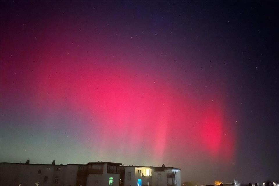 Auch über Schwerin waren Polarlichter zu sehen.Alma Friedrichs/dpa