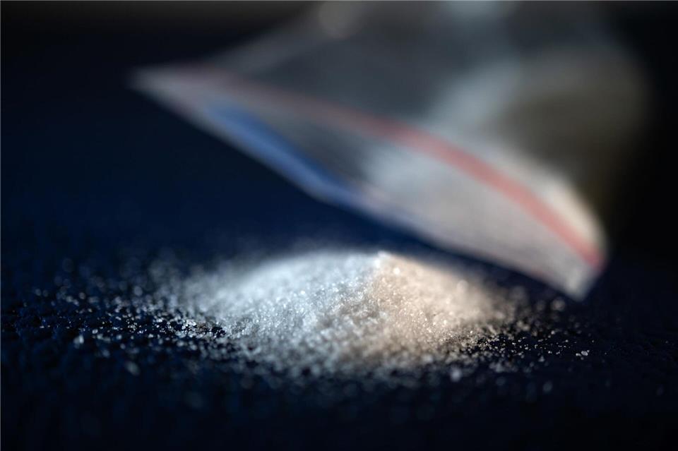 Auch wegen solcher stark süchtig machenden Drogen im Cocktail mit anderen Substanzen ist die Zahl der Todesfälle durch Rauschgift in Baden-Württemberg  auf hohem Niveau geblieben.(Symbolbild)Marijan Murat/dpa