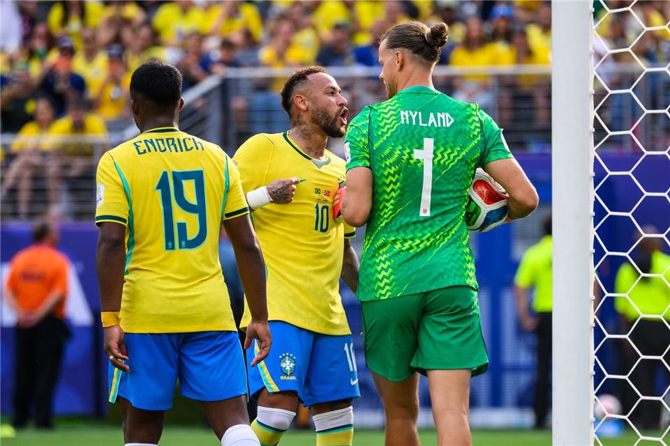 Auch weil Nyland herausragend hielt, endete die WM für Neymar und Brasilien früh. (Archivfoto)Tom Weller/dpa