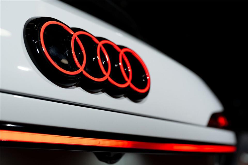 Audi hat 2025 weniger Autos verkauft, zum Jahresende geht die Tendenz aber nach oben. (Archivbild)Sven Hoppe/dpa