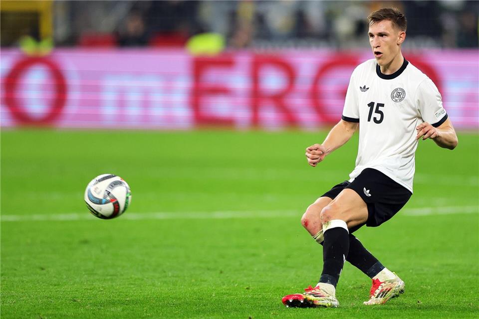 Nach Trainings-Rückkehr: Kovac bremst bei Schlotterbeck Auf Nico Schlotterbeck im Nationalteam müssen die Fans noch wartenRolf Vennenbernd/dpa