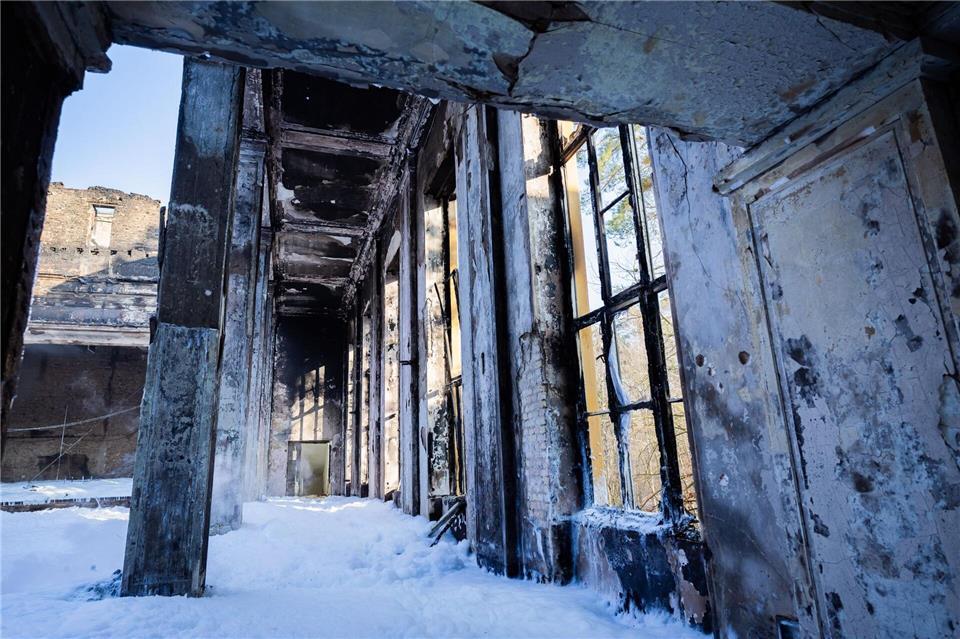 Auf dem Bogensee-Areal in Wandlitz wurde ein Gebäude durch ein Feuer zerstört. Es gehörte zu DDR-Zeiten zur ehemaligen Hochschule der Freien Deutschen Jugend (FDJ). (Archivbild)Christoph Soeder/dpa