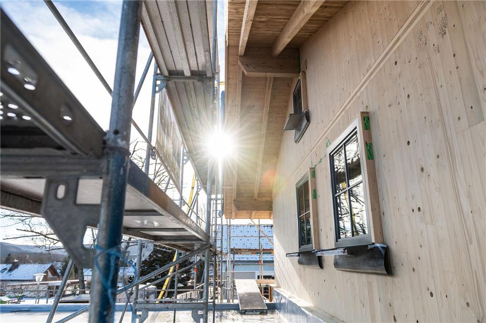Auf den Sonnenstand achten: Bauherren sollten bei der Planung des Neubaus die Himmelsrichtungen einbeziehen.picture alliance/dpa