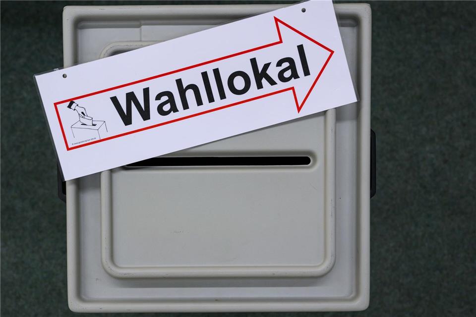 Kandidaten befragen - Portal zur Bundestagswahl gestartet Auf der Internetseite abgeordnetenwatch.de können Wähler Bundestagskandidaten direkt befragen. (Archivbild)Patrick Pleul/dpa