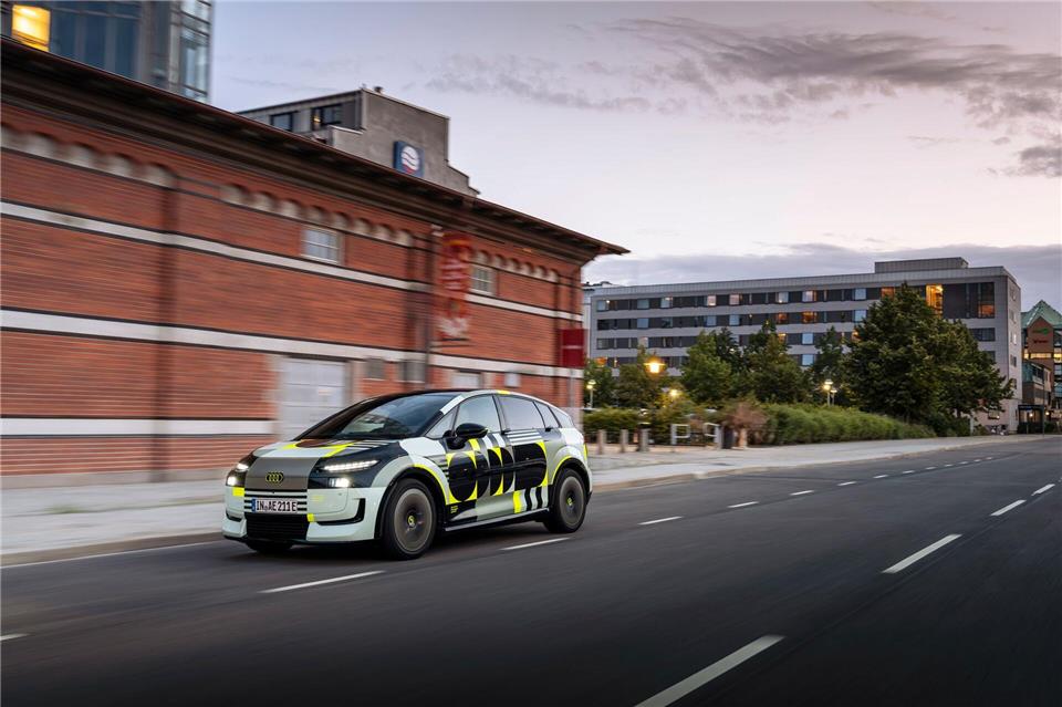 Auf der Suche nach Effizienz: Bei neuen E-Autos wie etwa dem Audi A2 versuchen die Entwickler noch den letzten Meter Reichweite herauszuquetschen.Audi AG/dpa-tmn