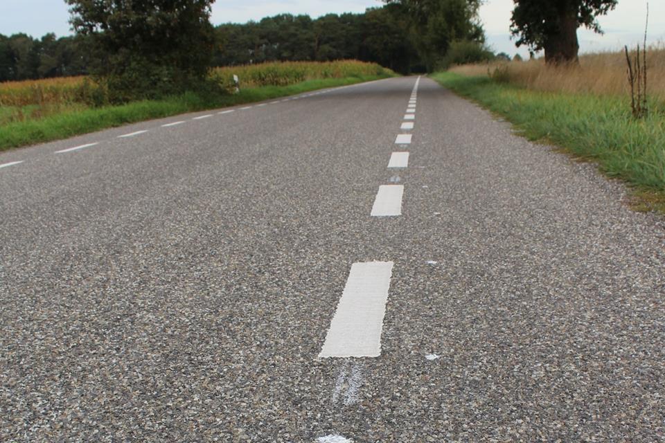 Auf der Truvenne sind Markierungen aufgebracht worden.