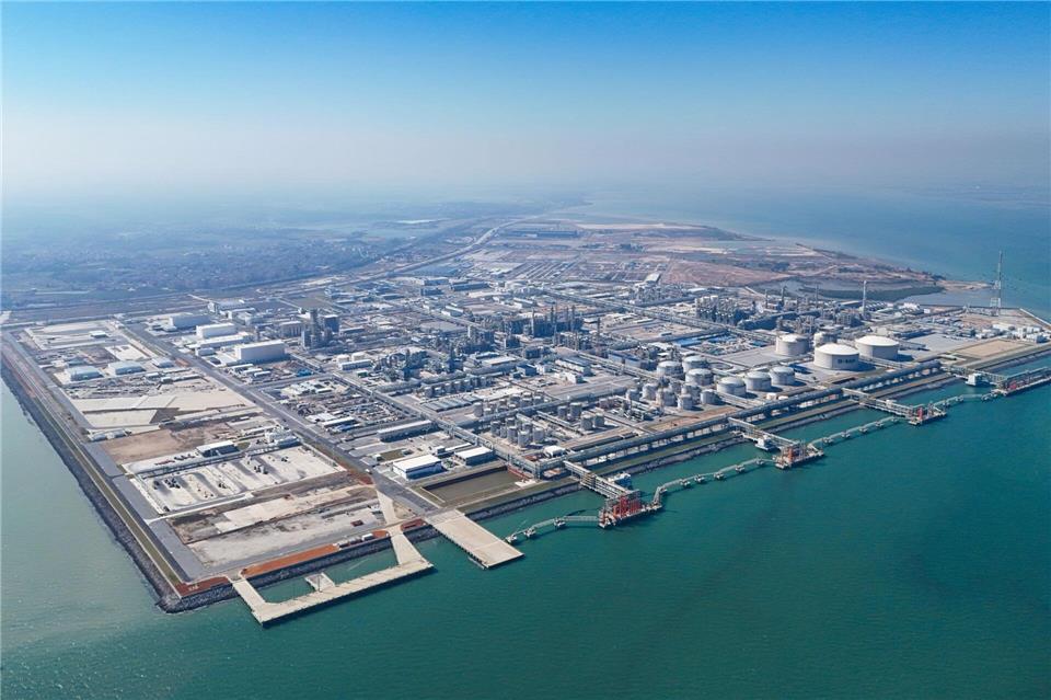 Auf einem Areal von rund vier Quadratkilometern werden 2.000 Beschäftigte arbeiten. (Handout)-/BASF SE/dpa