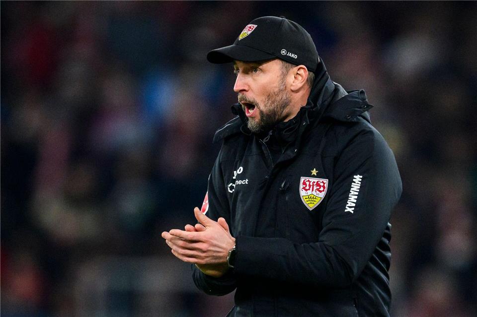 Auf geht’s zur Aufholjagd? VfB-Trainer Sebastian Hoeneß hat in der Offensive wieder mehr Alternativen.Tom Weller/dpa