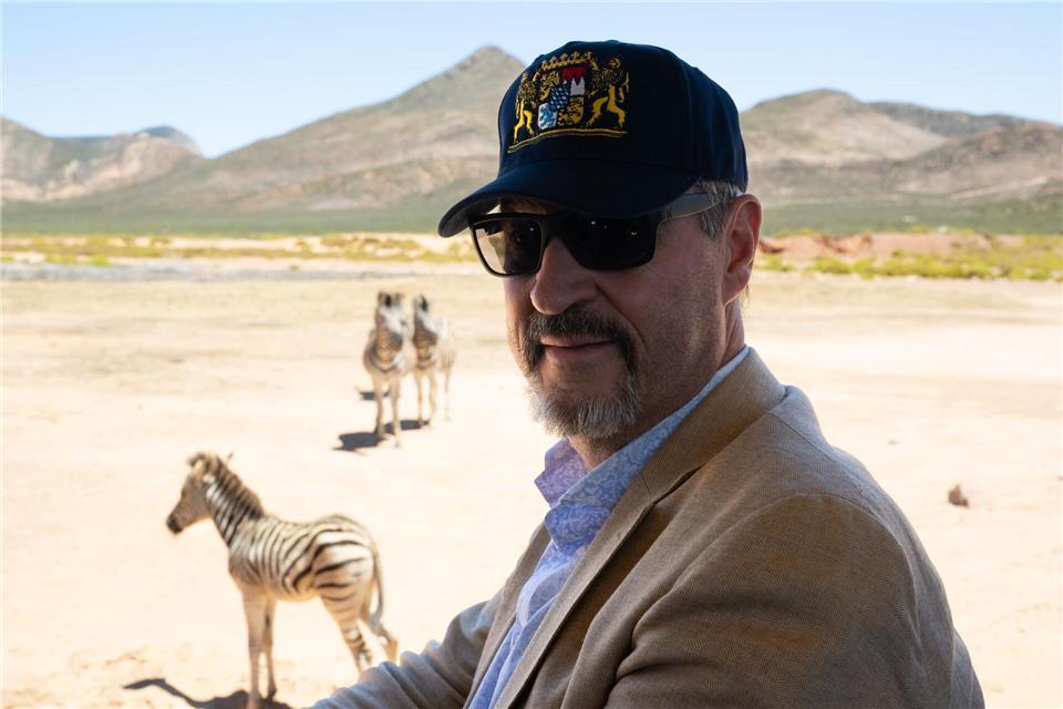 Auf großer Reise inklusive Tierbildern: Bayerns Ministerpräsident Markus Söder. Sven Hoppe/dpa