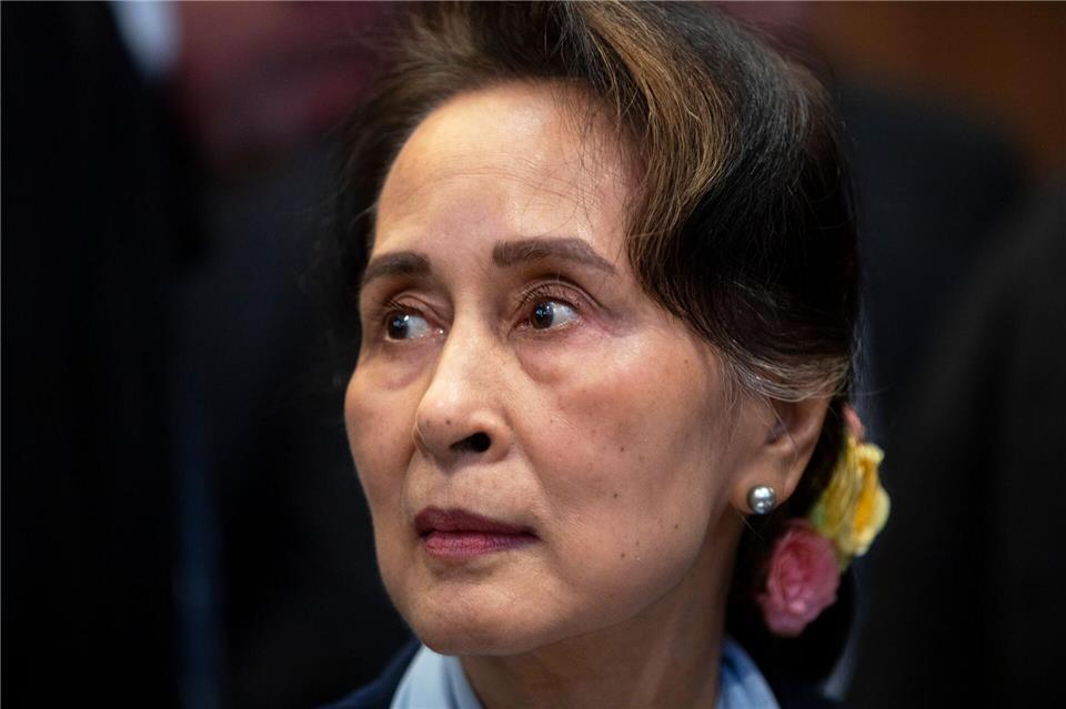 Aung San Suu Kyi wurde zu einer langjährigen Haftstrafe verurteilt. (Archivbild)Peter Dejong/AP/dpa