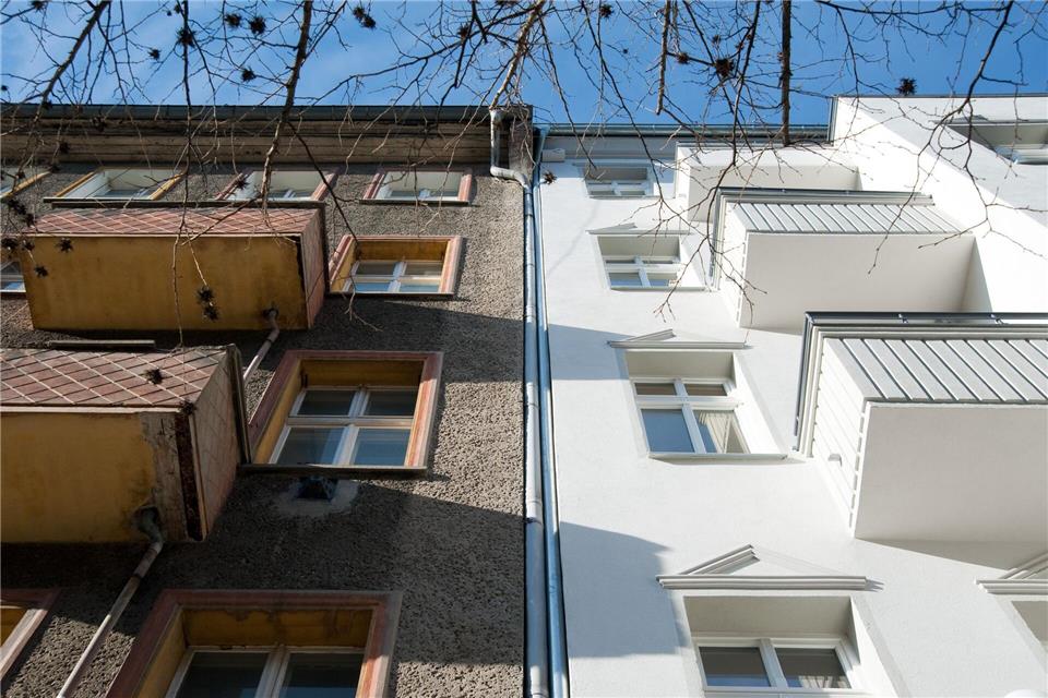 Aus Alt mach Neu: Hat der Vermieter umfassende Modernisierungsmaßnahmen umgesetzt, kann er die Miete seiner Mieter erhöhen.Andrea Warnecke/dpa-tmn