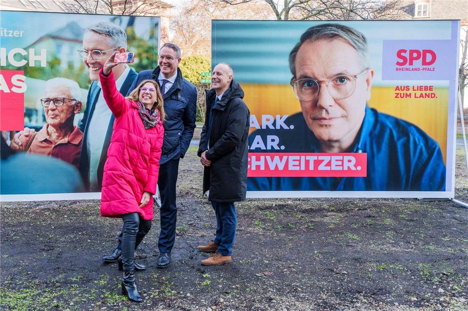 „Aus Liebe zum Land“ lautet der Wahlkampfslogan der SPD. Andreas Arnold/dpa
