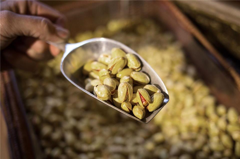 Aus Pistazien wird eine beliebte Creme gemacht. (Symbolbild)Christian Charisius/dpa/dpa-tmn