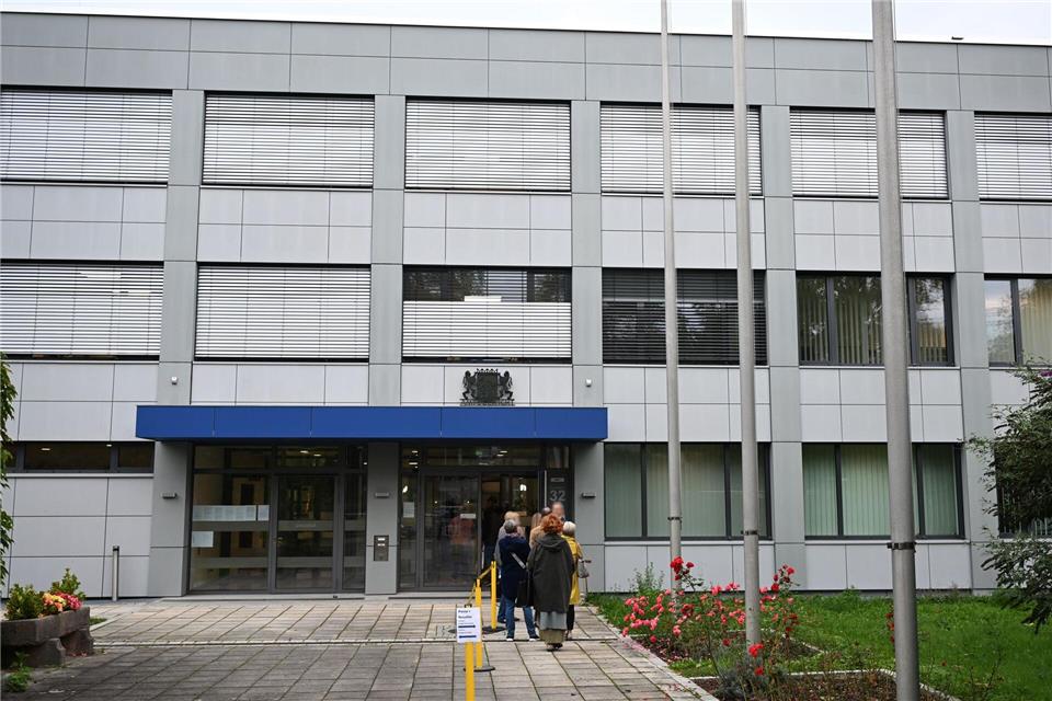 Mordprozess um Hannas Tod: Wahrheit oder Lüge? Aus Platzgründen findet der Prozess am Amtsgericht Laufen statt. (Archivbild)Felix Hörhager/dpa